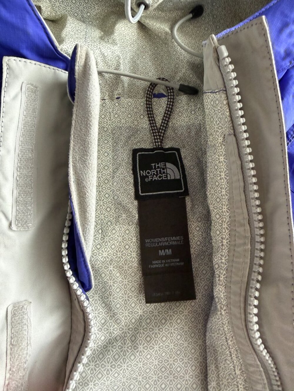 The North Face Rain Coat Jacket EUC - Picture 7 of 16
